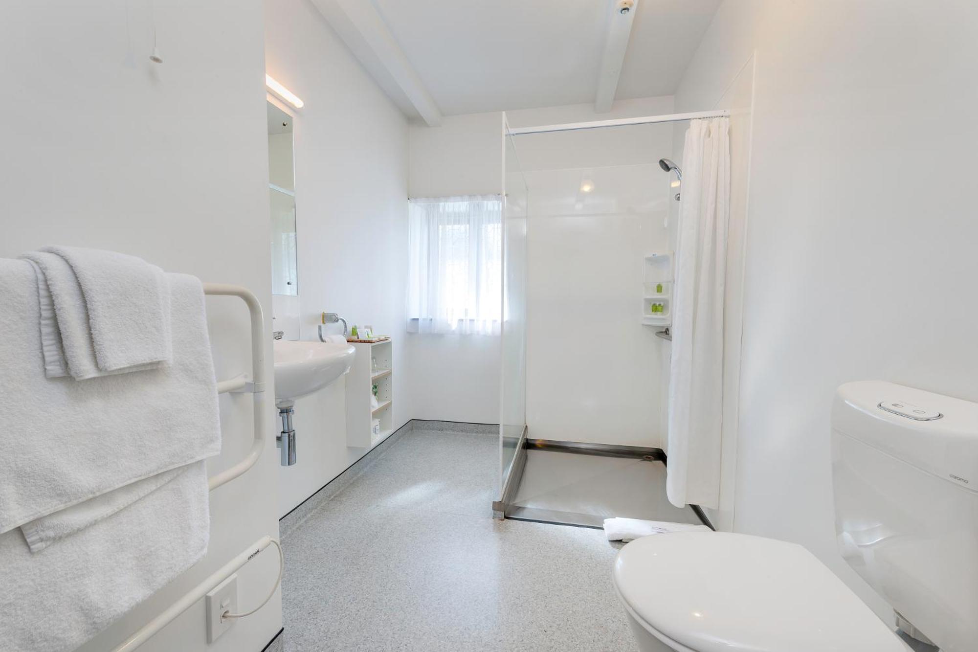 One-Bedroom Suite Queen,1213846282:JPEG